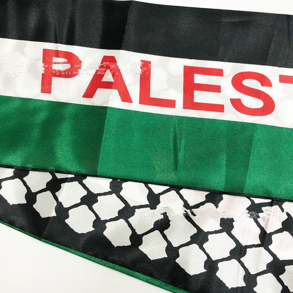 Statement Graphic Scarf