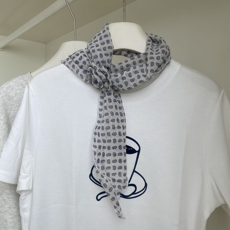 Removable Retro Flower Neck Scarf