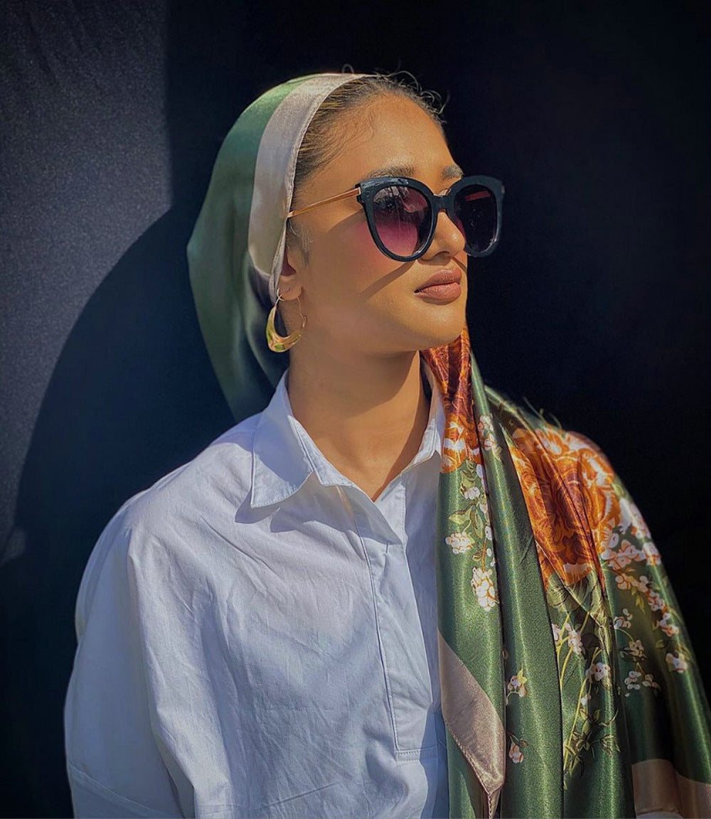 Multipurpose Chain Printed Scarf, Women's Casual Scarf, Satin Large Square Scarf