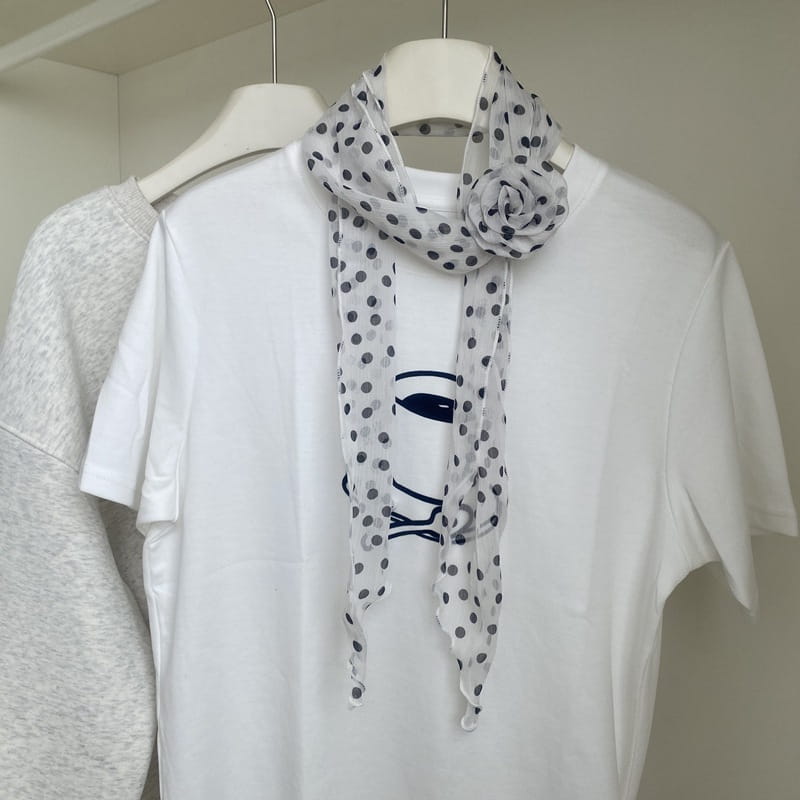 Removable Retro Flower Neck Scarf