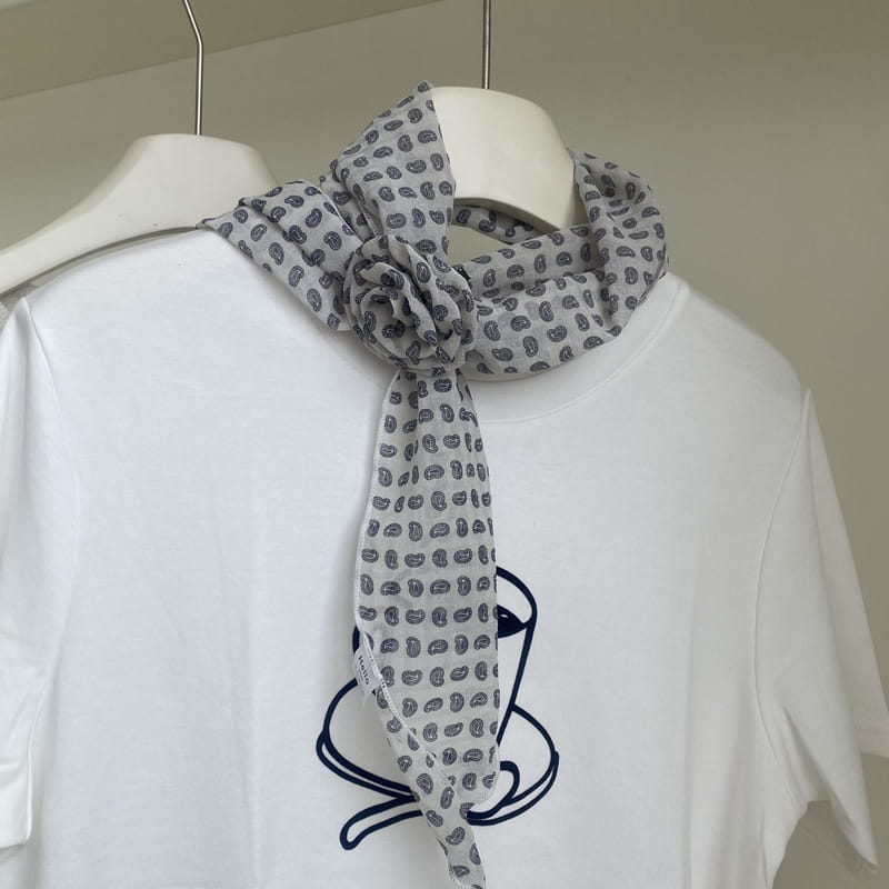 Removable Retro Flower Neck Scarf