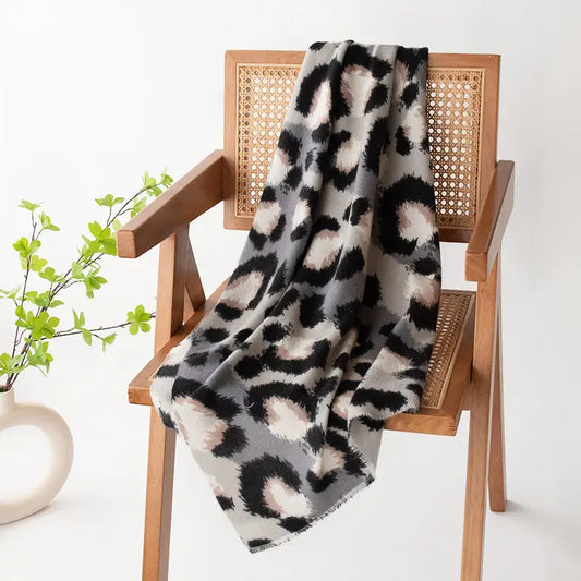 Cashmere-like Leopard Print Shawl - Black And Gray Leopard Grain / 65X190cm - long shawl