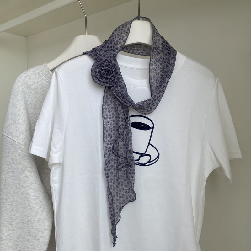 Removable Retro Flower Neck Scarf