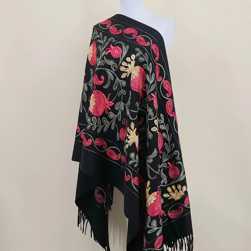 Gourd Pomegranate Blossom Embroidery Scarf Cashmere Shawl - Black - Shawl