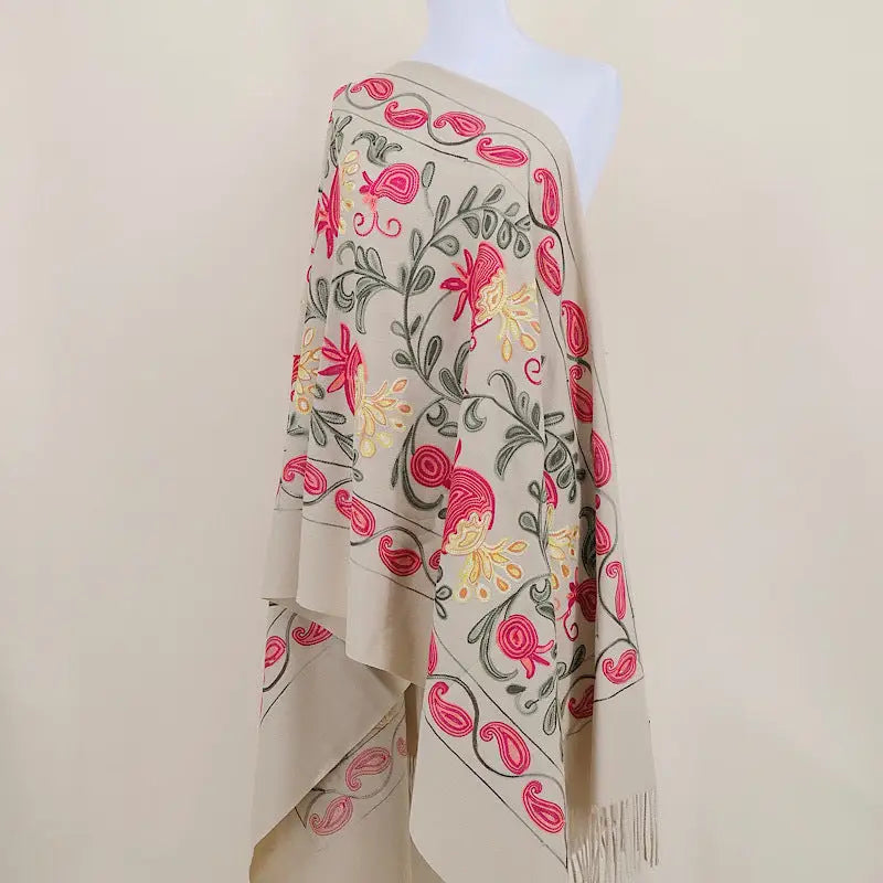Gourd Pomegranate Blossom Embroidery Scarf Cashmere Shawl - Khaki - Shawl