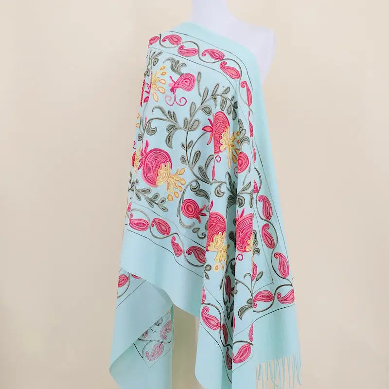 Gourd Pomegranate Blossom Embroidery Scarf Cashmere Shawl - Light Green - Shawl