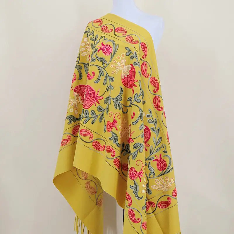 Gourd Pomegranate Blossom Embroidery Scarf Cashmere Shawl - Yellow - Shawl
