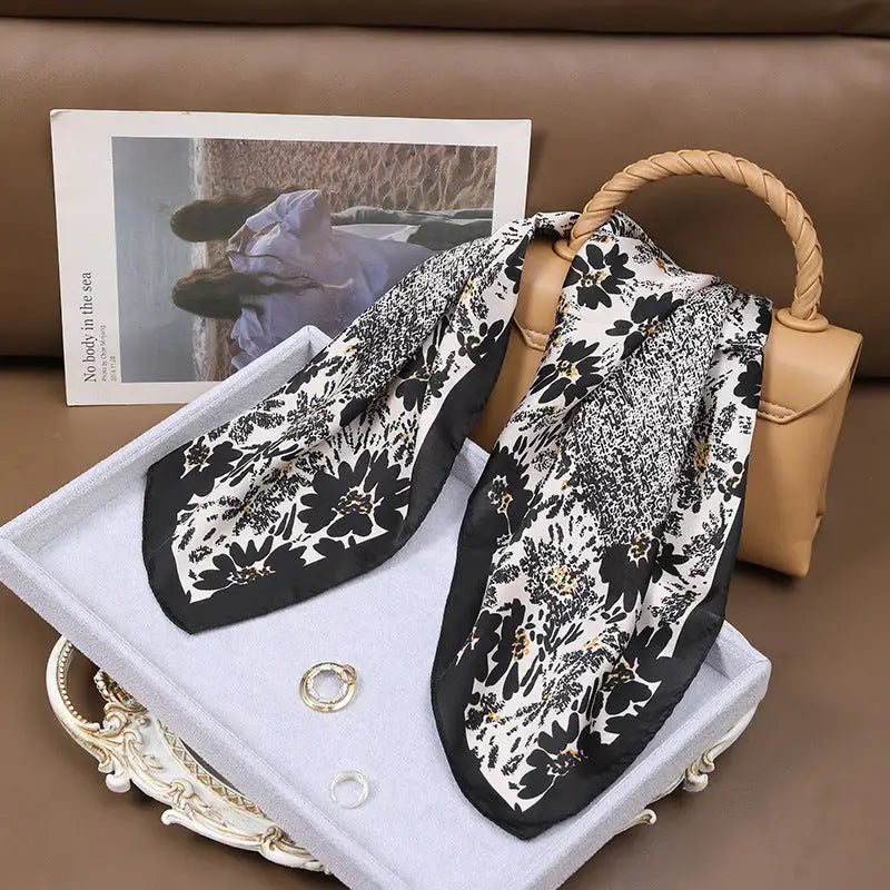 Women’s Korean Style Vintage Printed Scarf - Sketch Pink Leaf - Women’s neckerchiefs